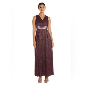 NEW R&M Richards Long Crinkle Pleated Sleeveless Dress Rhinestone Waist Size 12